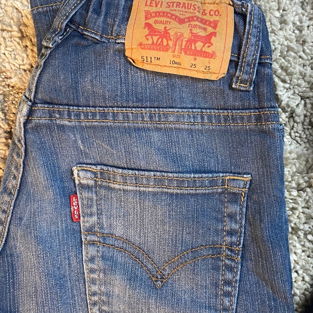 Boys Levi’s 511 10 Reg (25/25)